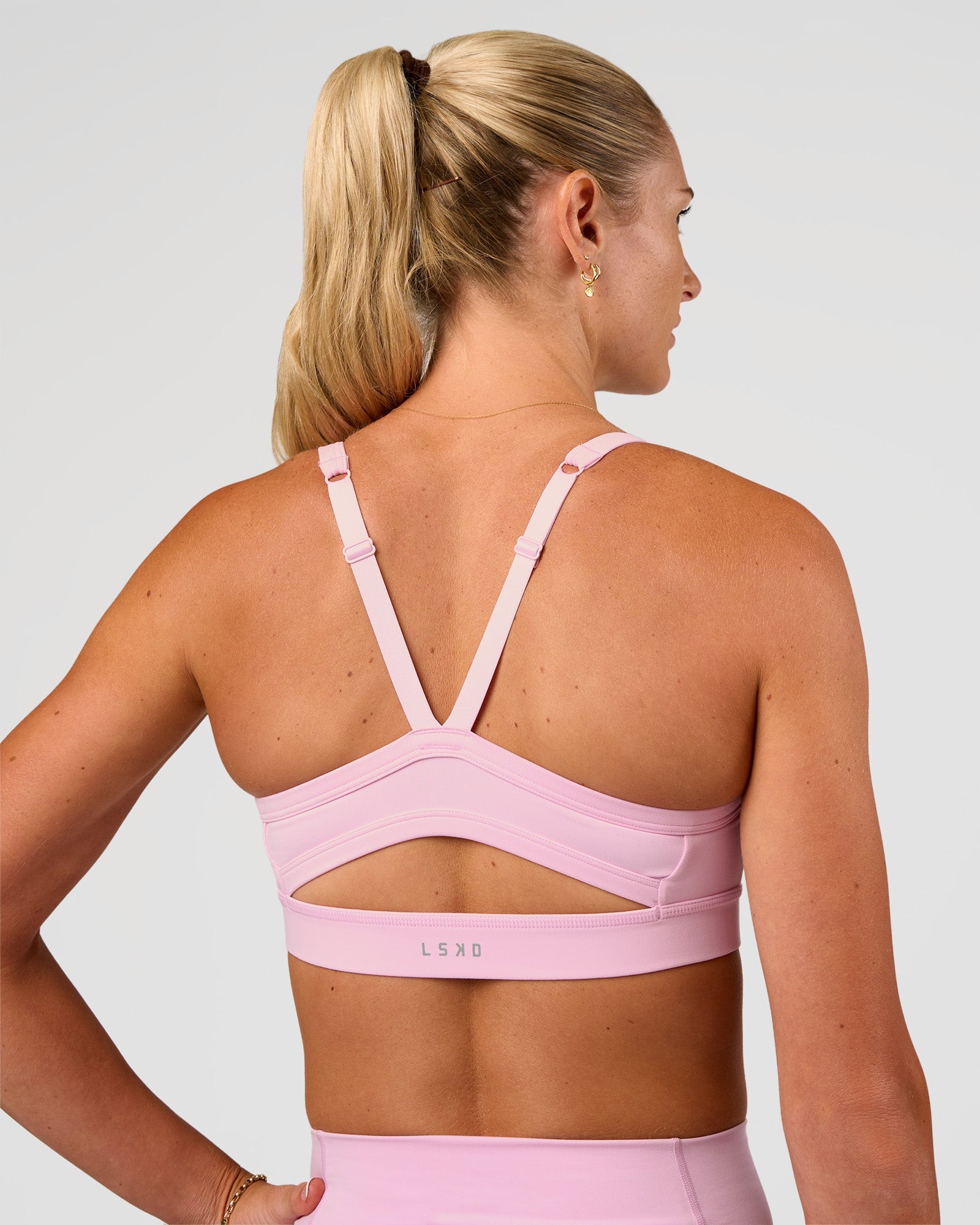 Momentum Sports Bra - Marshmallow | LSKD – LSKD US