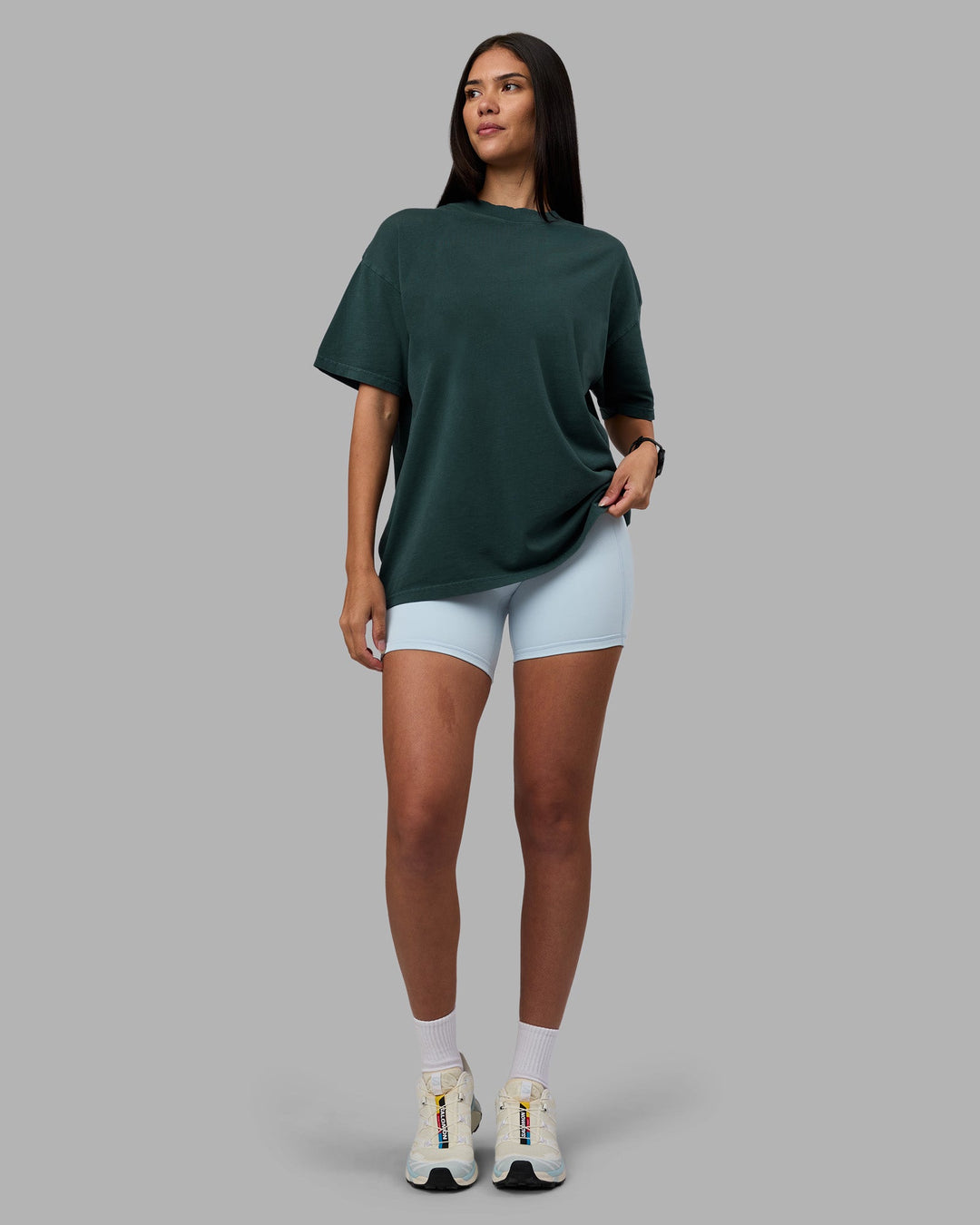 Woman wearing Move Fast Washed Heavyweight Tee Oversize - Deep Sea-White | Model:Rhiley | Size:XS