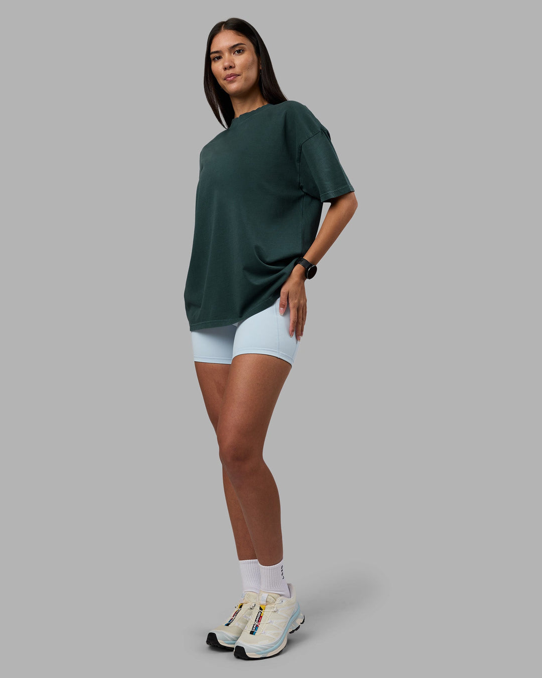 Woman wearing Move Fast Washed Heavyweight Tee Oversize - Deep Sea-White | Model:Rhiley | Size:XS