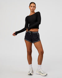 Woman wearing Scrunch Long Sleeve Tee - Black | Model:Brylee | Size:XS | Thumbnail Index: 6