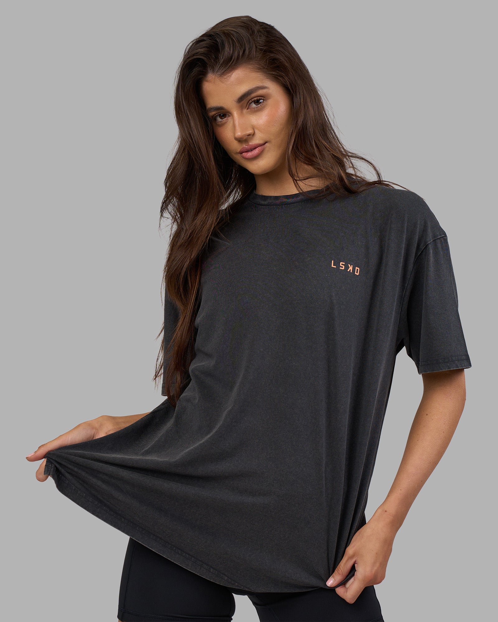 Strike Through FLXCotton Tee Oversize - Black Washed-Cantaloupe
