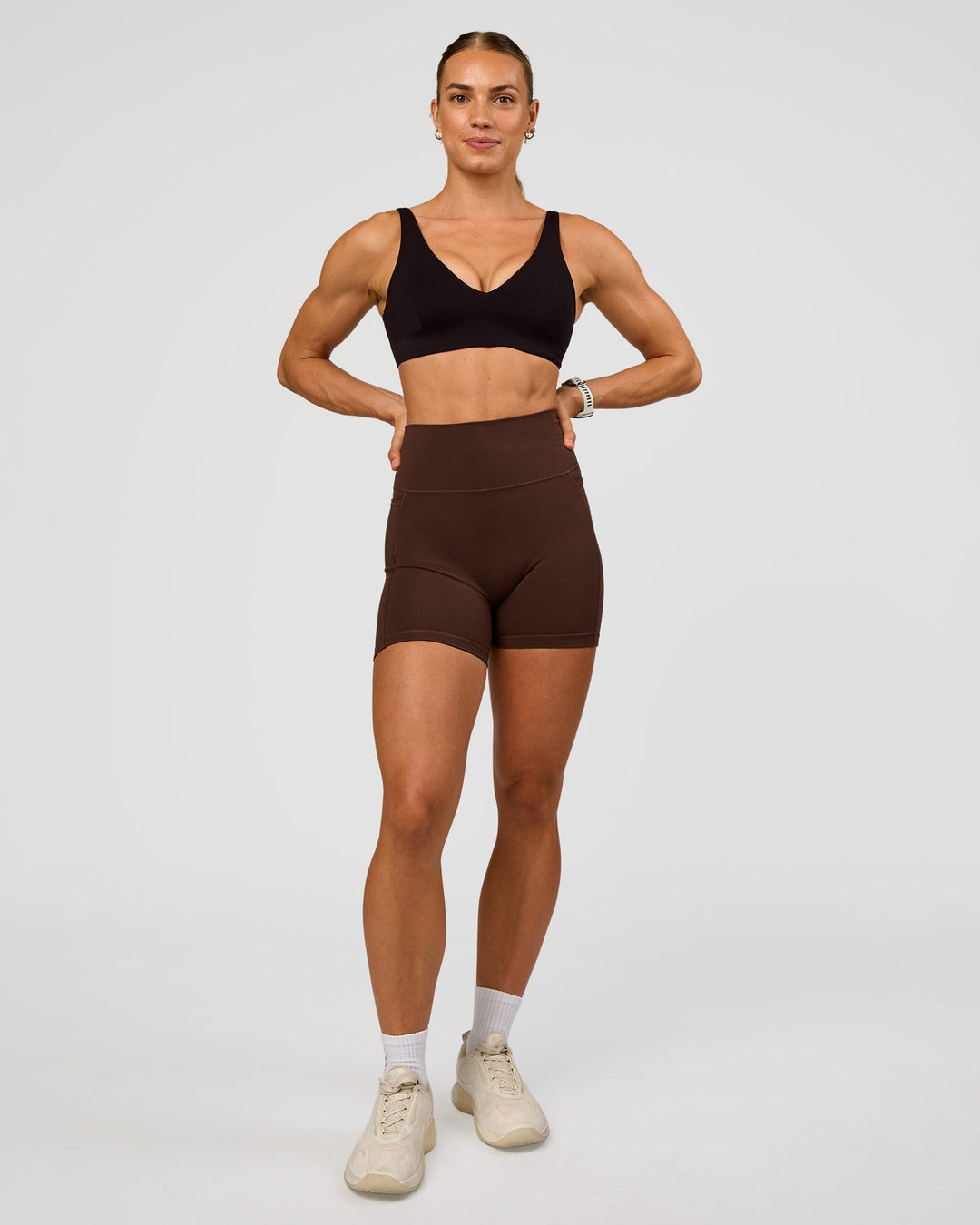 Woman wearing Vitality Sports Bra - Black | Model:Maja | Size:XS