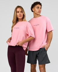 Duo wearing VS1 Enjoy The Journey FLXCotton Oversize Tee - Pink Rose | Model:Issy | Size:XS | Model:Leandro | Size:M | Thumbnail Index: 7