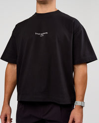Man wearing Andrew J. Steel x LSKD Heavyweight Boxed Tee - Black | Model:Jaiden | Size:L | Thumbnail Index: 5