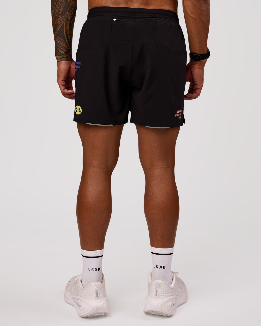 Man wearing Pace 5" Lined Running Short - Game Plan Black | Model:Xav | Size:L - view 12