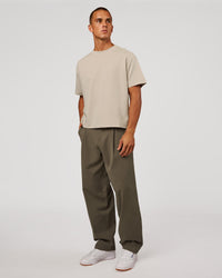 Man wearing AfterDark ZeroCrease Boxy Tee - Shale Beige | Model:Albert | Size:M | Thumbnail Index: 4