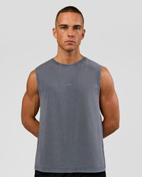 Man wearing Base FLXCotton Tank Regular Fit -8cm - Dark Storm Washed | Model:Albert | Size:M | Thumbnail Index: 3