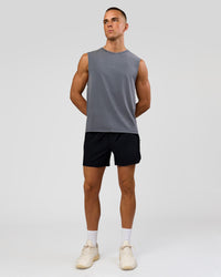 Man wearing Base FLXCotton Tank Regular Fit -8cm - Dark Storm Washed | Model:Albert | Size:M | Thumbnail Index: 4