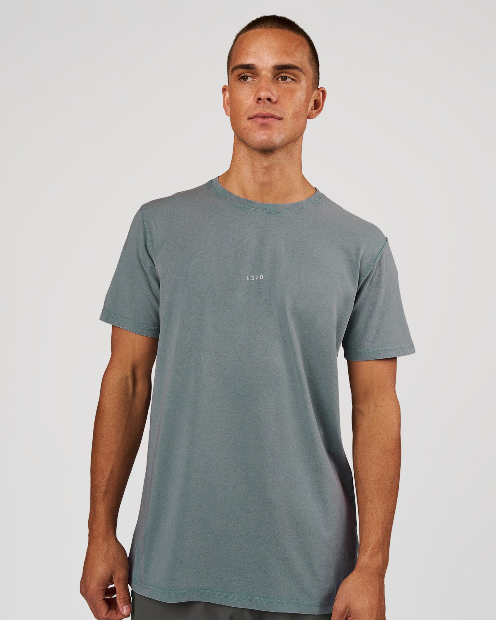 Man wearing Base FLXCotton Tee - Blue Mirage Washed | Model:Albert | Size:M