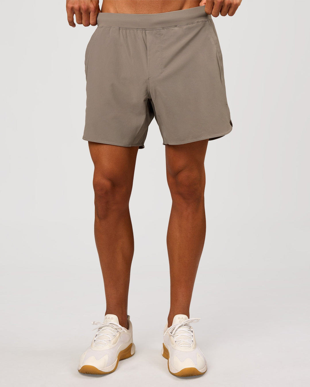 Man wearing Lift 6" Short - Storm Front | Model:Albert | Size:M - view 4
