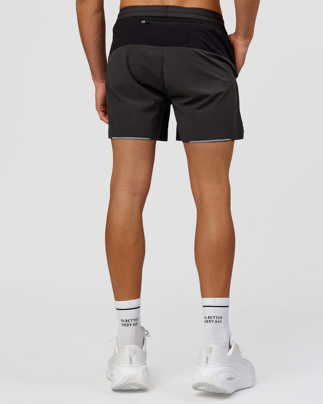 Man wearing Pace 5" Running Short - Black-Onyx | Model:Albert | Size:M - view 7