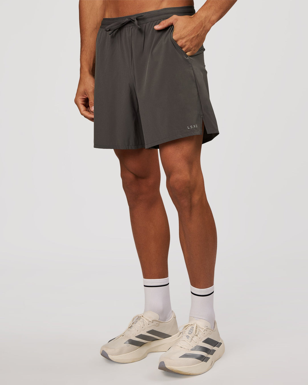 Man wearing Pace 7" Lined Running Short - Dark Storm | Model:Albert | Size:M - view 6