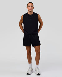 Man wearing Run Club Elevate Muscle Tank - Black-Electric Indigo | Model:Albert | Size:M | Thumbnail Index: 4