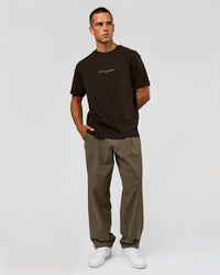 Man wearing VS1 Enjoy The Journey FLXCotton Oversize Tee - Ground Coffee | Model:Albert | Size:M | Thumbnail Index: 8