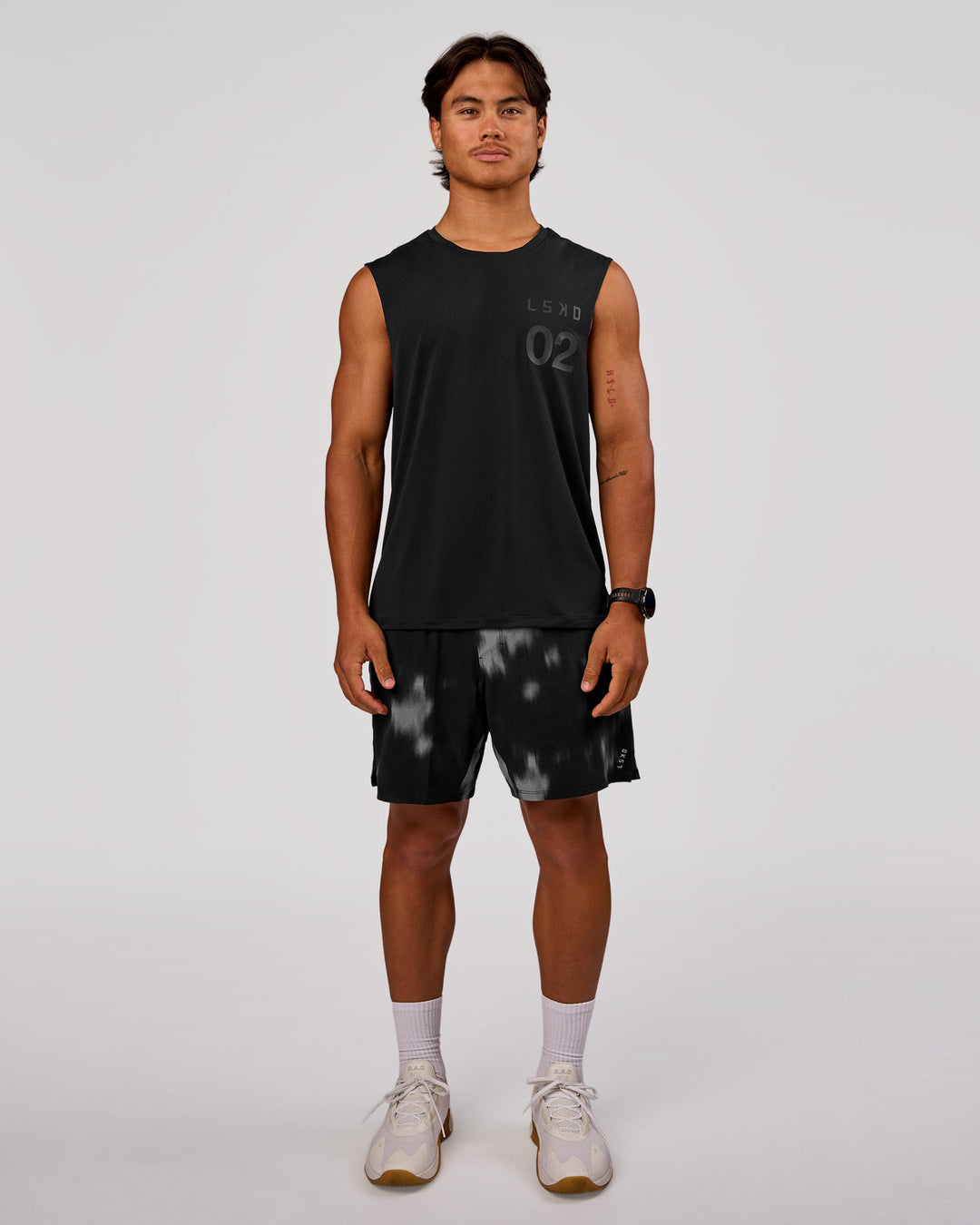 Man wearing Functional Training 7" Short - Bitmap Blur Black | Model:George | Size:M - view 5