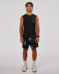 Man wearing Functional Training 7" Short - Bitmap Blur Black | Model:George | Size:M | Thumbnail Index: 4
