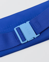 Studio image of Accelerate Run Belt - Power Cobalt-Open Air | Thumbnail Index: 4