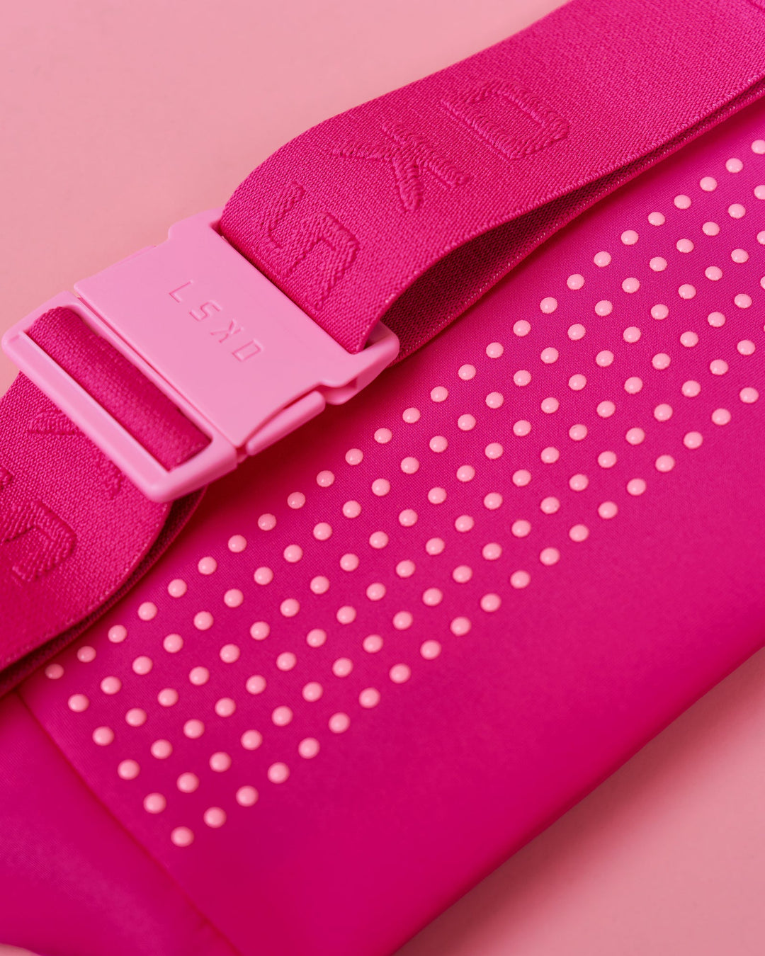 Studio image of Accelerate Run Belt - Ultra Pink-Pink Rose - view 7