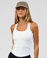 Woman wearing Daily Cap - Taupe Ash | Model:Cap | Size:DAILY | Thumbnail Index: 7