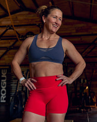 Woman wearing Fusion Ultra High-Rise 4" Short Pockets - Scarlet | Model:Tia | Size:M | Thumbnail Index: 12