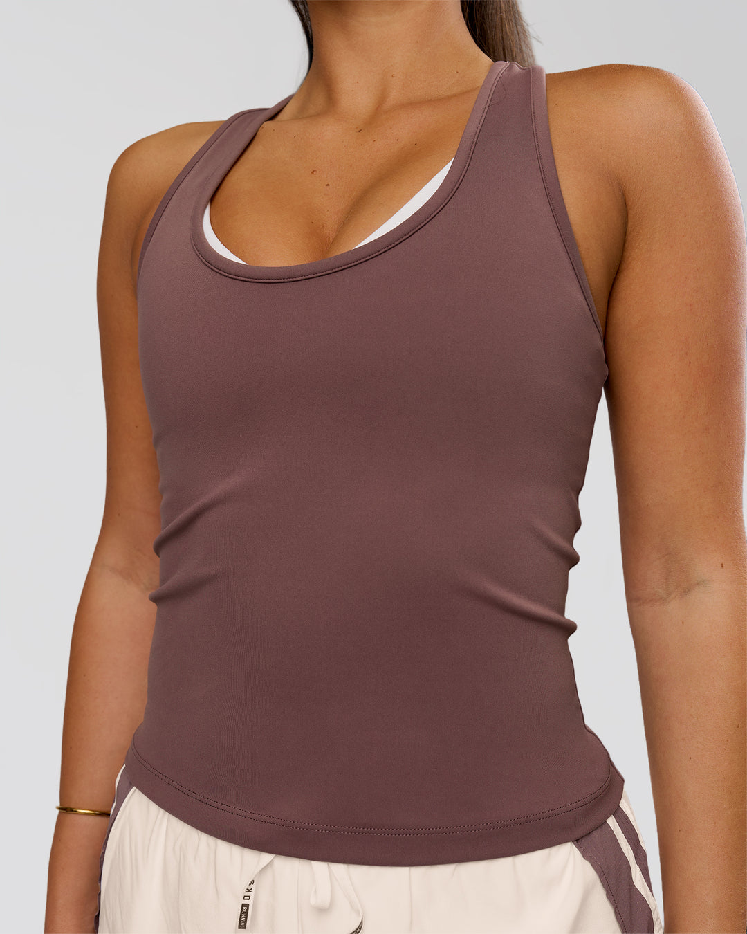 Woman wearing Flow Rep Scoop Neck Tank - Cocoa Powder | Model:Bianca | Size:S - view 2