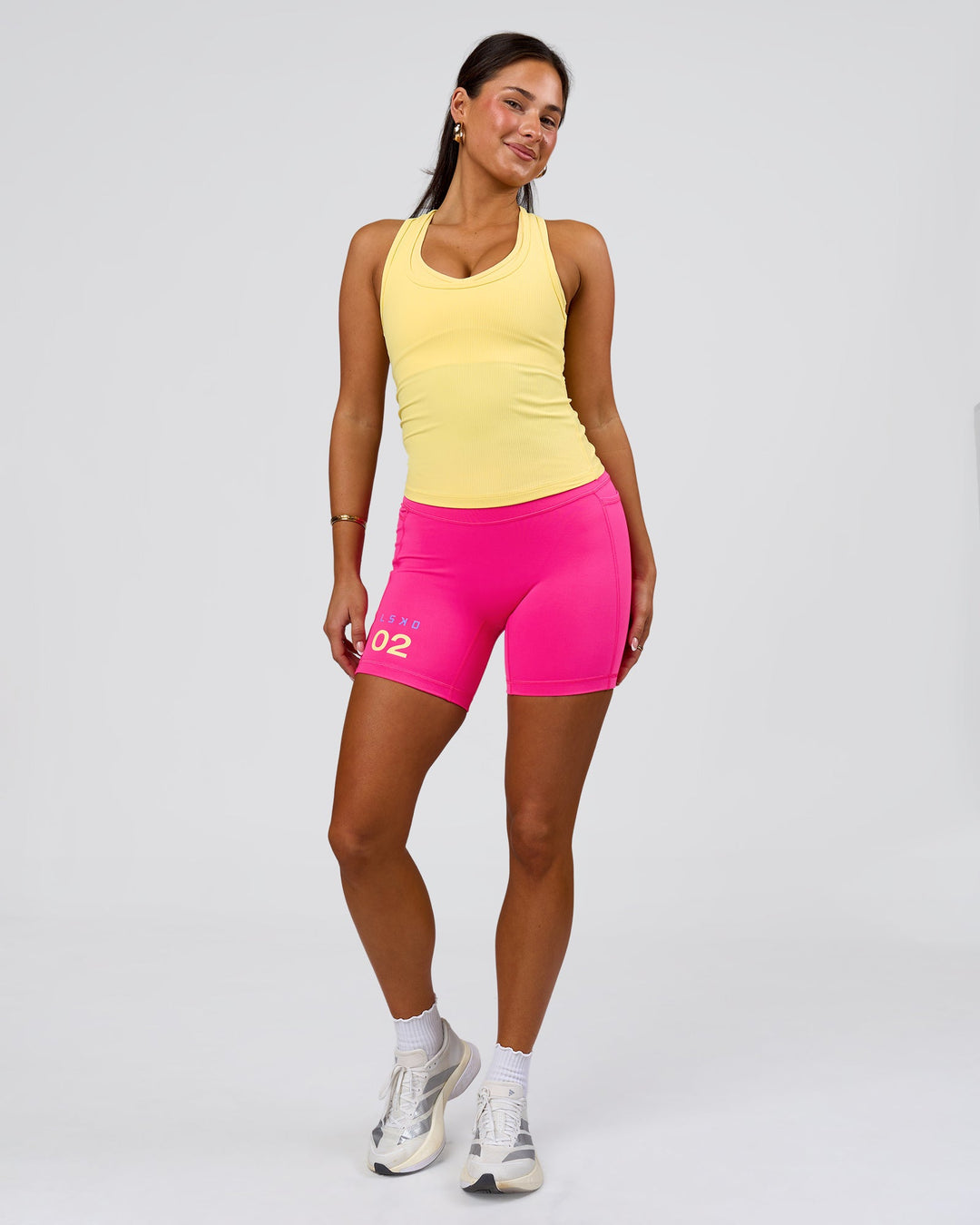 Woman wearing Flow Rib Scoop Neck Tank - Lemon | Model:Bianca | Size:S - view 2