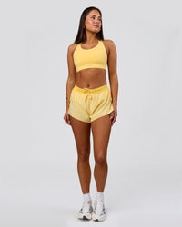 Woman wearing Fusion Sports Bra 2.0 - Lemon | Model:Bianca | Size:S | Thumbnail Index: 7