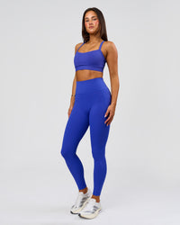 Woman wearing Fusion V-Contour Ultra High-Rise Full Length Legging Pockets - Power Cobalt | Model:Bianca | Size:S | Thumbnail Index: 6