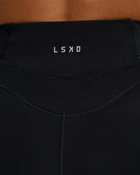 Woman wearing Solstice High-Rise 6" Short - Black | Model:Brylee | Size:XS | Thumbnail Index: 7