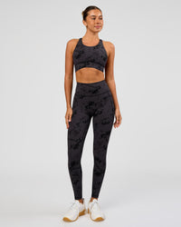 Woman wearing Fusion Ultra High-Rise Full Length Legging Pockets - Black Tie Dye | Model:Charli | Size:XS | Thumbnail Index: 3