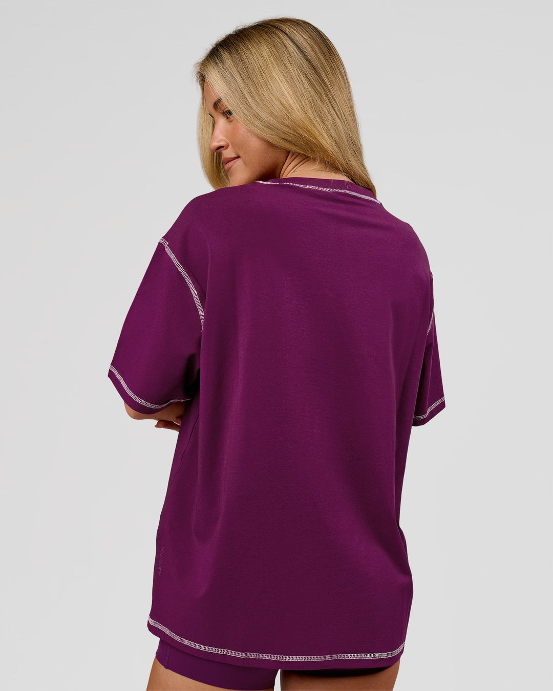 Woman wearing Go-To Contrast Oversized Heavyweight FLXCotton Tee - Plum Caspia-Pink Rose | Model:Issy | Size:XS - view 6