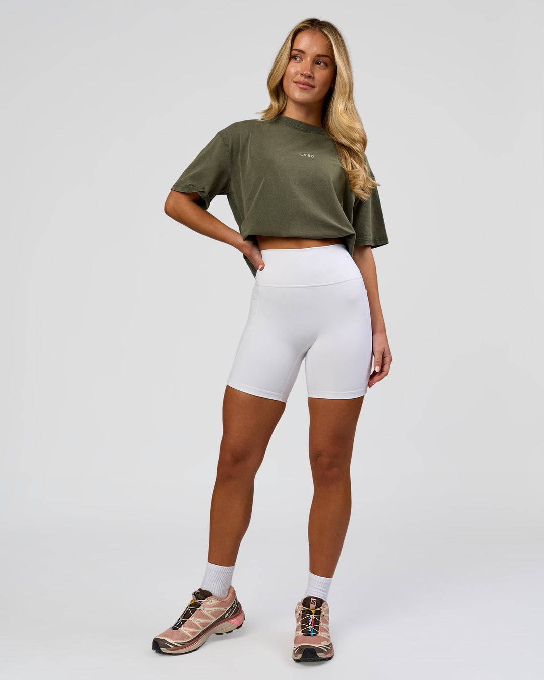 Woman wearing Go-To FLXCotton Oversized Tee - Pure Olive Washed | Model:Issy | Size:XS - view 6