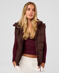 Woman wearing Go-To Puffer Vest - Hot Chocolate | Model:Issy | Size:XS | Thumbnail Index: 7
