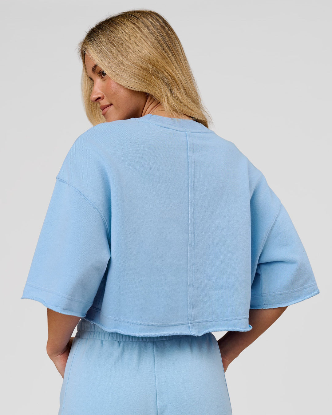 Woman wearing Go-To Terry Oversized Tee - Open Air | Model:Issy | Size:XS - view 5