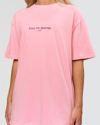 Woman wearing VS1 Enjoy The Journey FLXCotton Oversize Tee - Pink Rose | Model:Issy | Size:XS | Thumbnail Index: 11