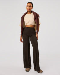 Woman wearing AfterDark ZeroCrease Cropped Tee - Vanilla Bean | Model:Jordan | Size:XS | Thumbnail Index: 3
