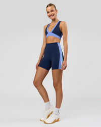 Woman wearing Revitalise Ultra High-Rise 6" Short - Future Navy-Bluebell | Model:Taneisha | Size:XS | Thumbnail Index: 6
