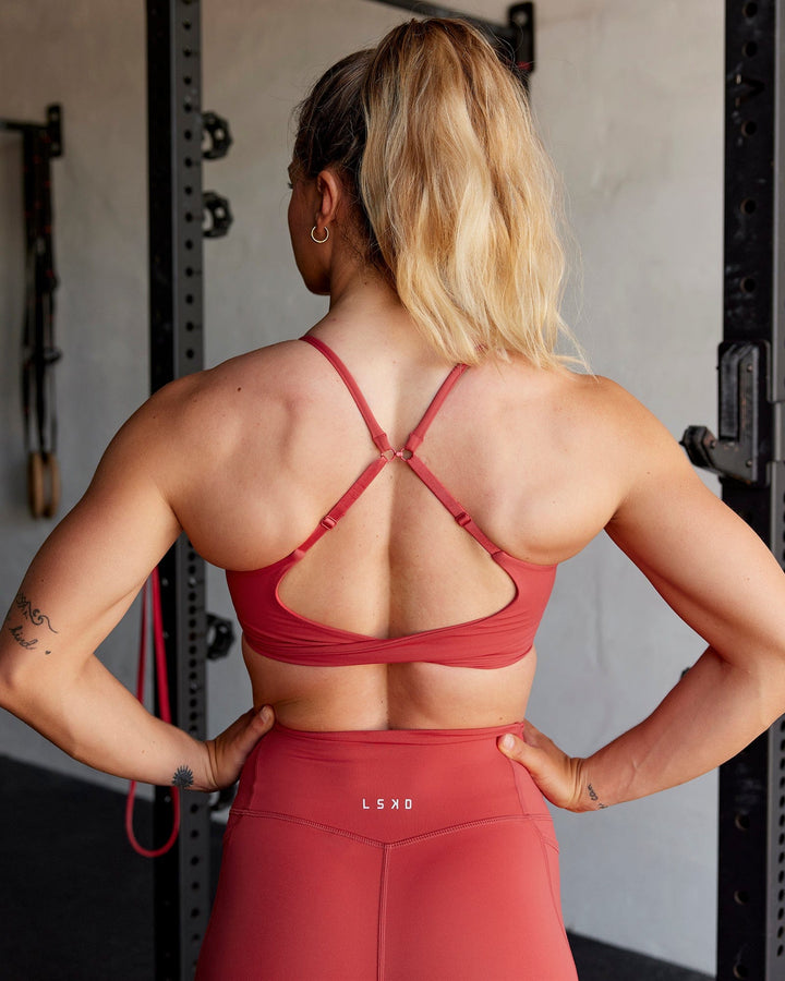 Twist Sports Bra - Cardinal