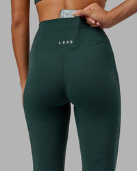Elixir Ultra High-Rise 7/8 Legging - Vital Green
