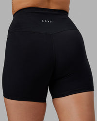 Base 2.0 Ultra High-Rise 4" Short - Black