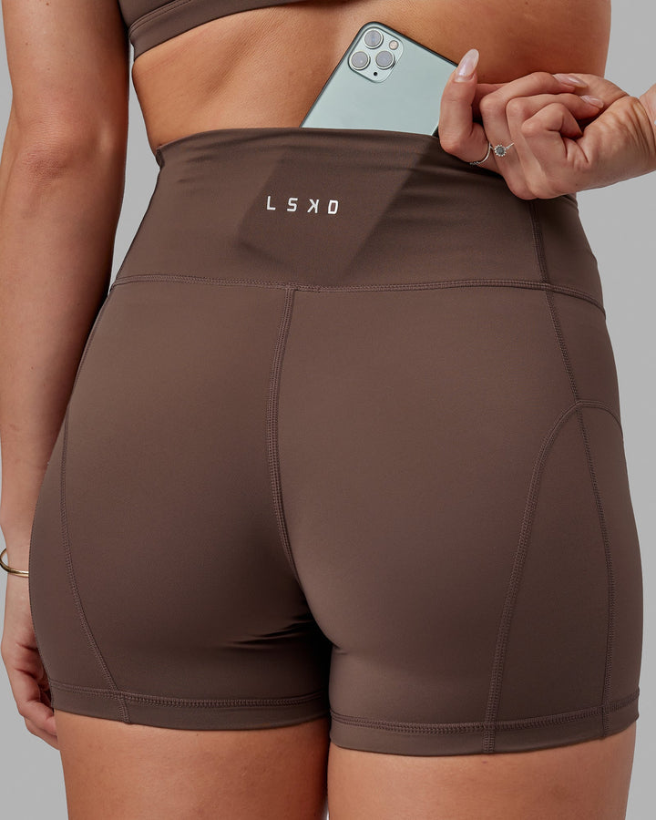 Bend X-Length Short - Peppercorn