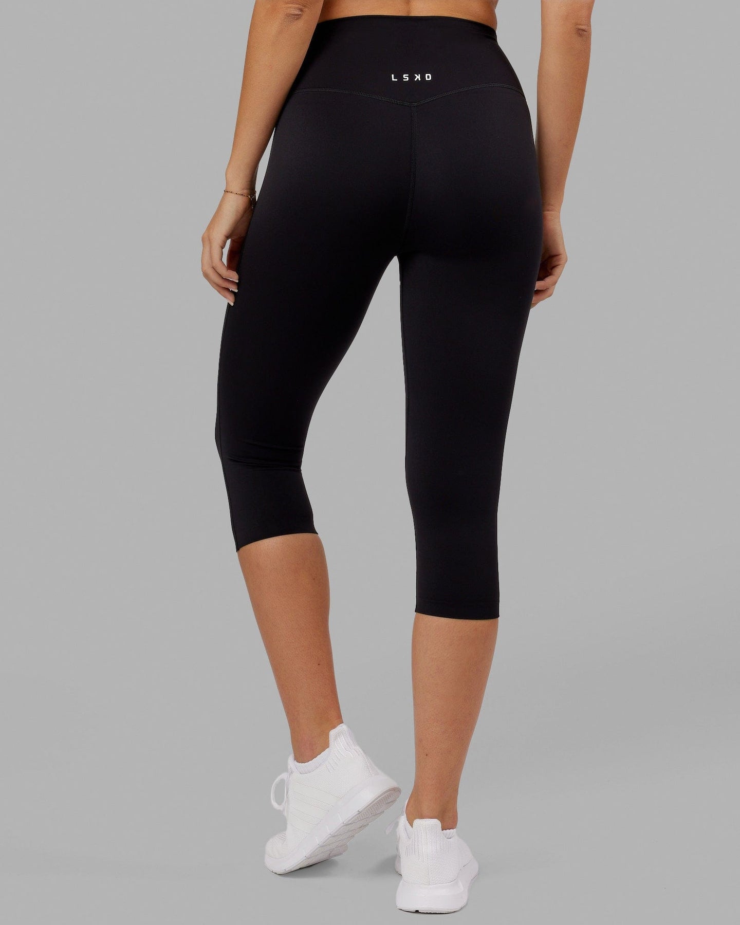 Elixir 3/4 Length Leggings - Black No Logo | LSKD – LSKD US