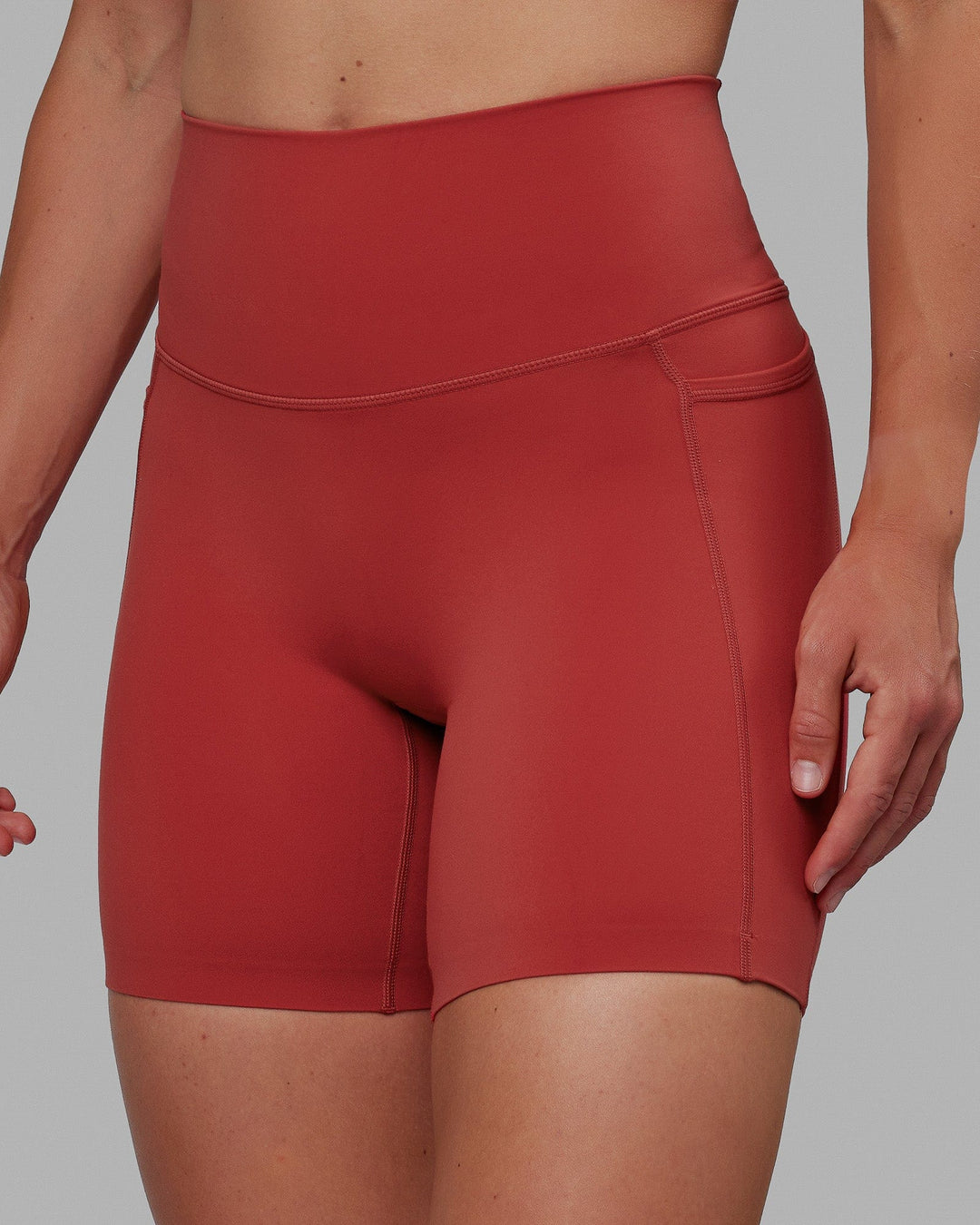 Elixir Ultra High-Rise 6" Short Pockets - Cardinal