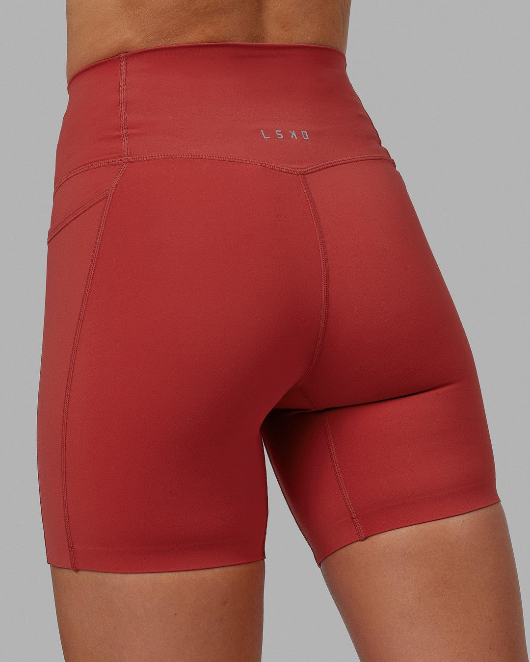 Elixir Ultra High-Rise 6" Short Pockets - Cardinal