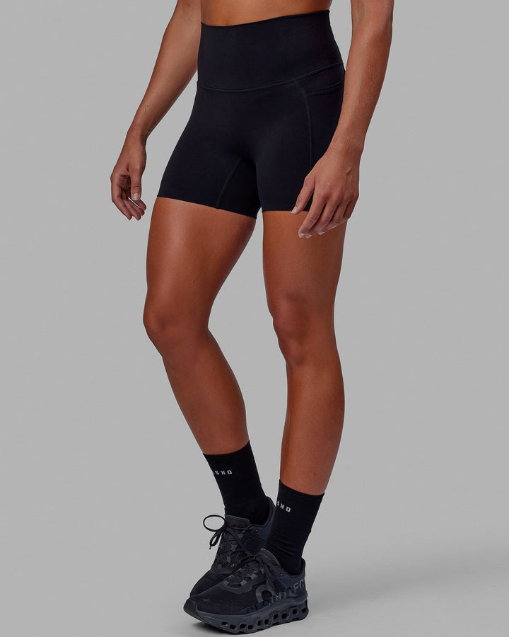 Elixir X-Length Shorts With Pockets - Black
