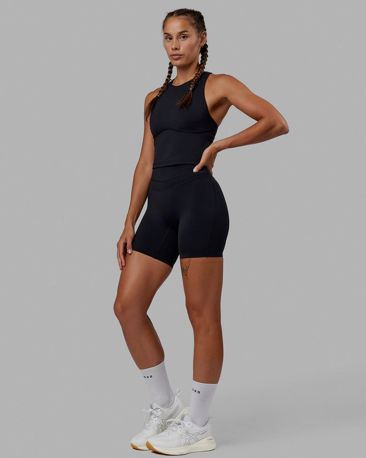 Enhance Mid-Length Shorts - Black
