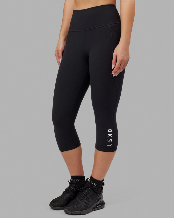 Flux 3/4 Length Leggings - Black