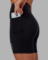 Flux Ultra High-Rise 6" Short Pockets - Black