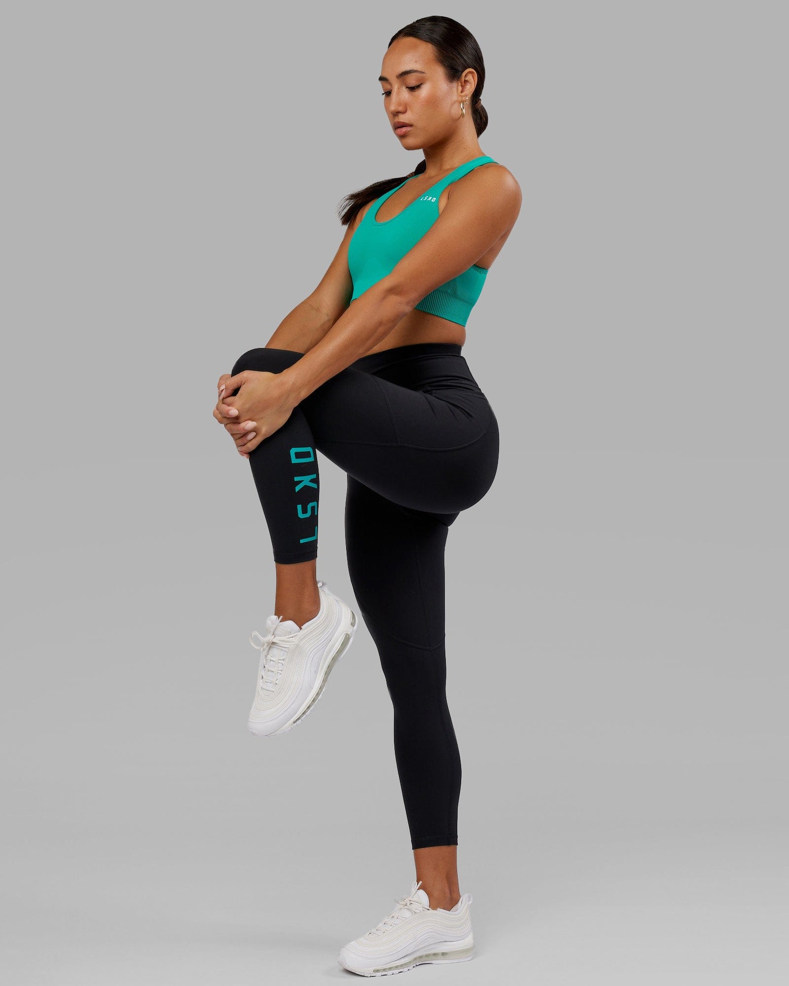Rep Ultra High-Rise 7/8 Legging Pockets - Black-Hyper Teal