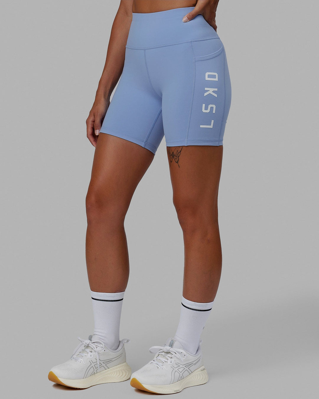 Rep Mid-Length Shorts - Arctic Blue-White